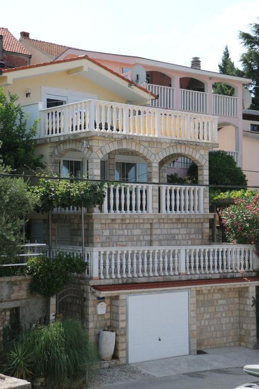 Villa Ana Komarna Zewnętrze zdjęcie